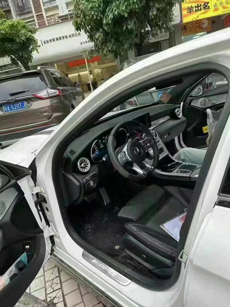 20年钦州奔驰AMG