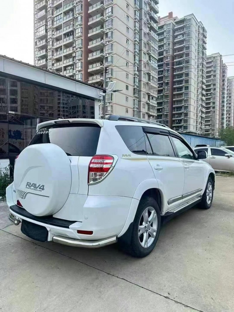 11年钦州丰田RAV4荣放