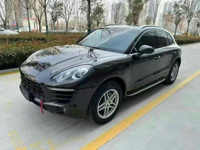 16年东营保时捷Macan