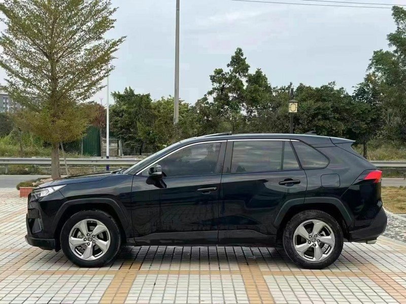 23年珠海丰田RAV4荣放