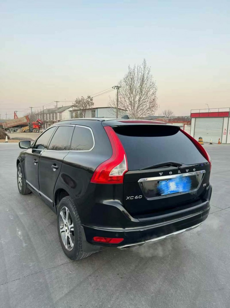 14年东营沃尔沃XC60