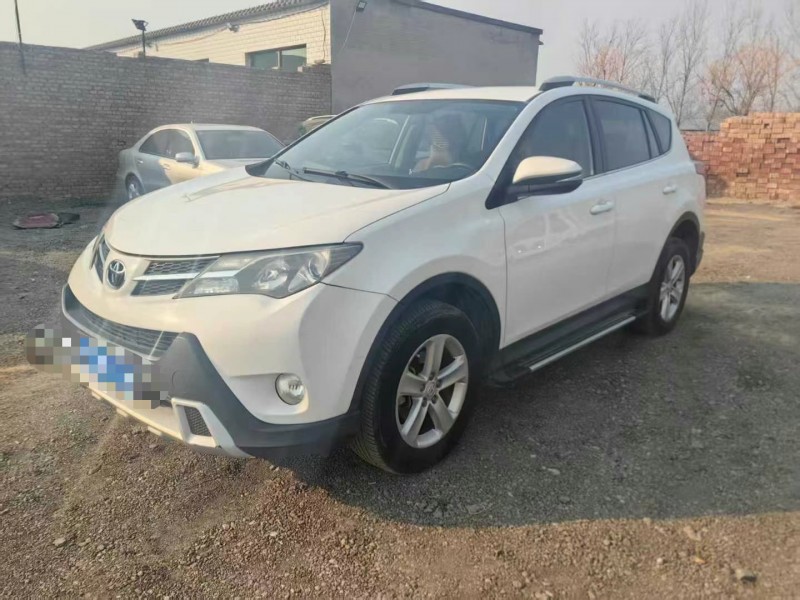 14年保定丰田RAV4