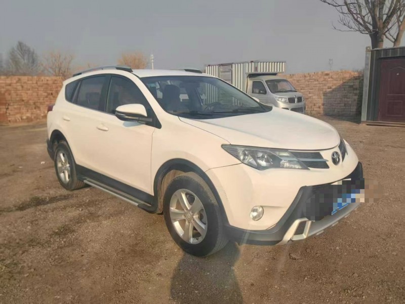 14年保定丰田RAV4