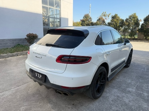 17年盐城保时捷Macan