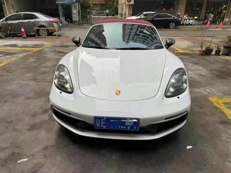 22年湛江保时捷718