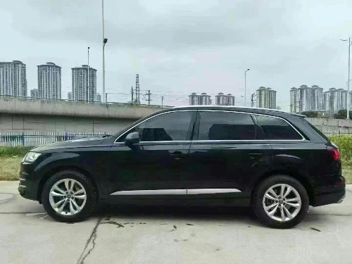 16年十堰奥迪Q7