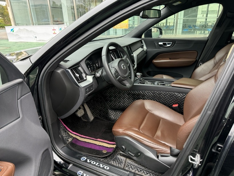 20年淮安沃尔沃XC60