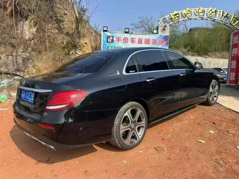 17年邵阳奔驰E