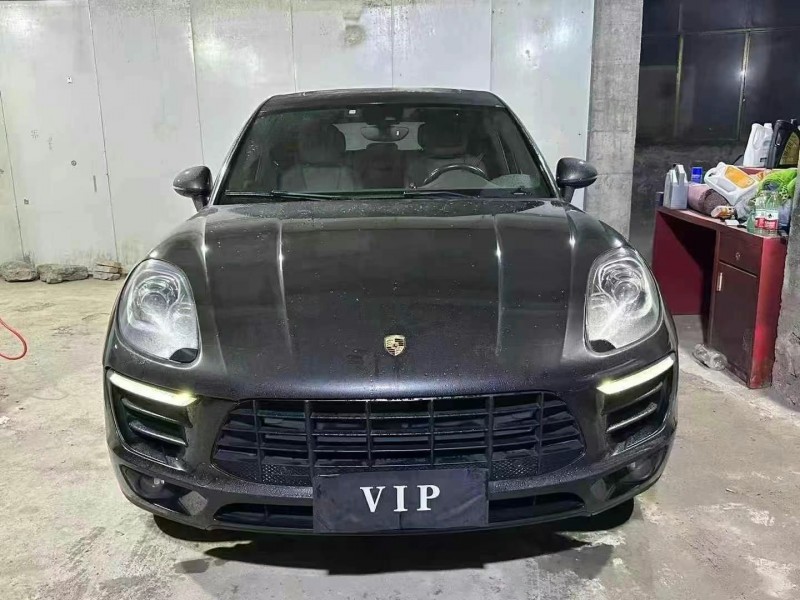 16年安顺保时捷Macan