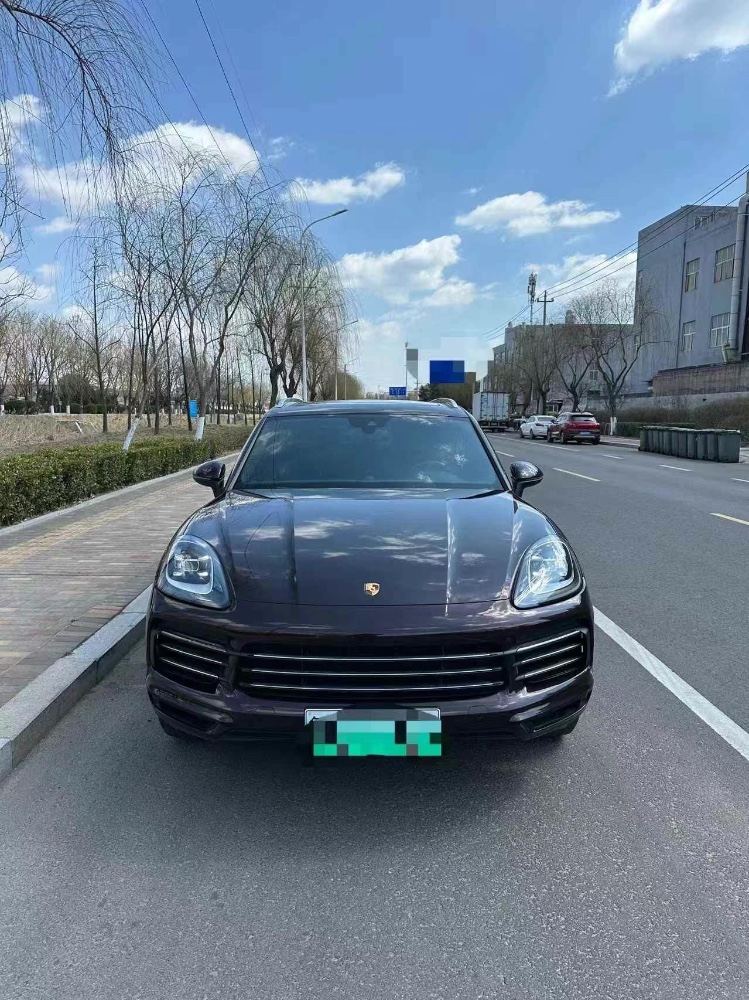 20年东营保时捷卡宴