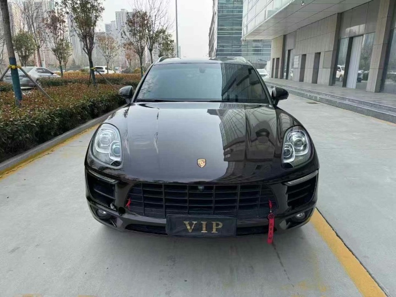 16年威海保时捷Macan