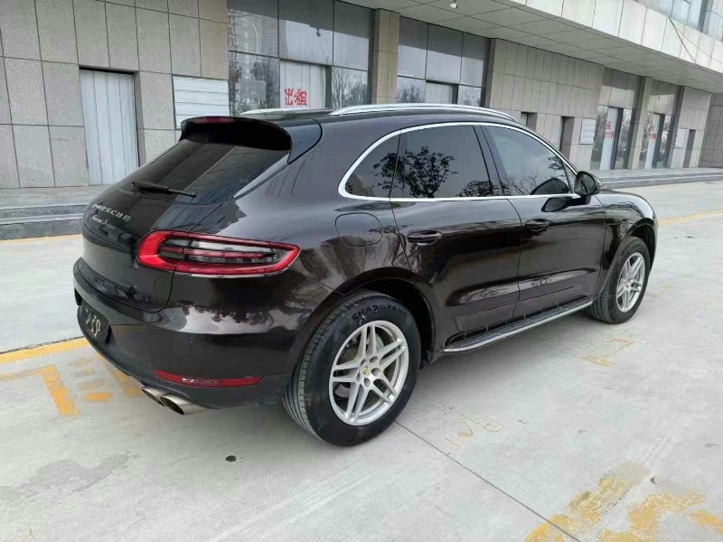16年威海保时捷Macan