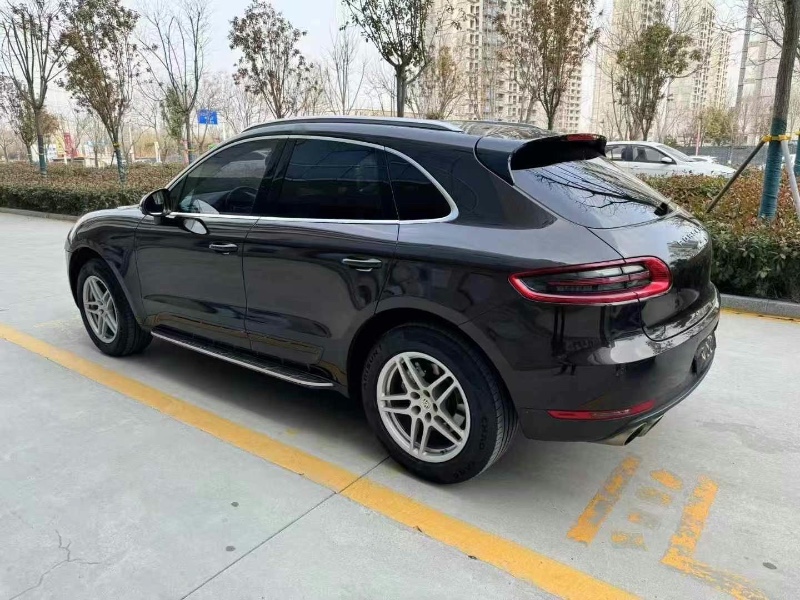 16年威海保时捷Macan