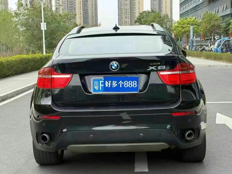 10年湛江宝马X6