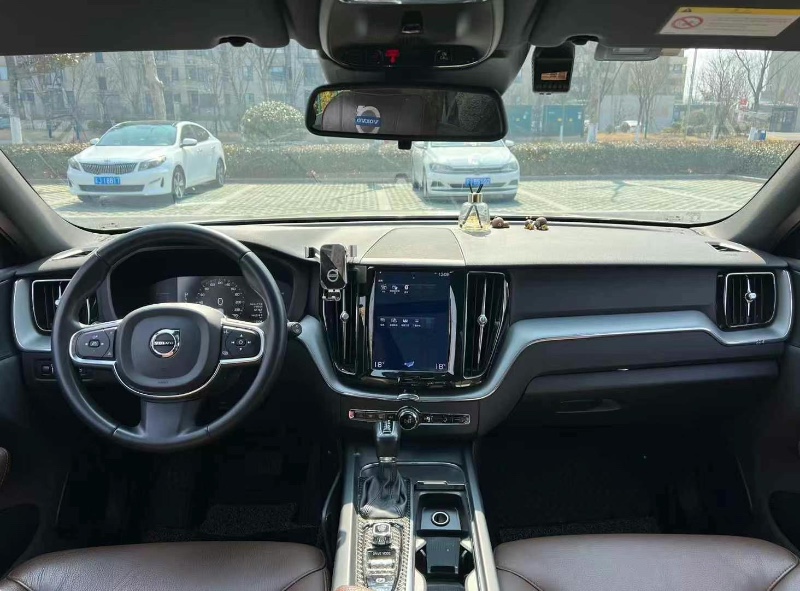 21年无锡沃尔沃XC60