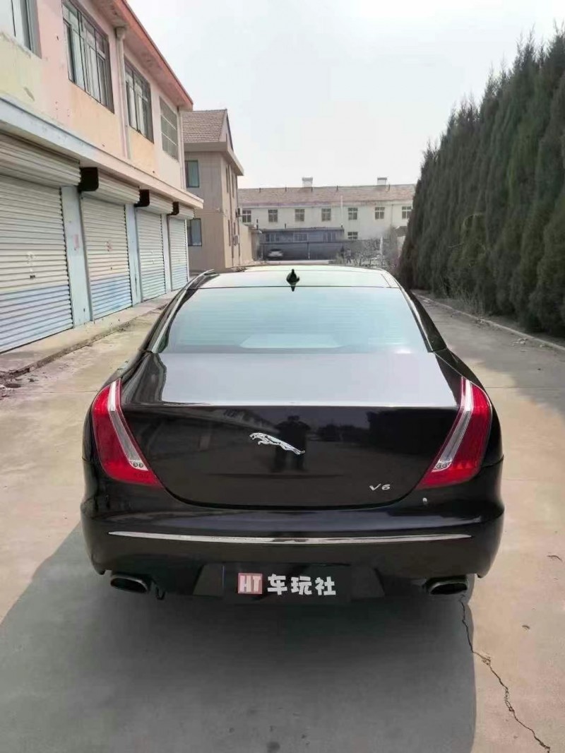 13年烟台捷豹XJL