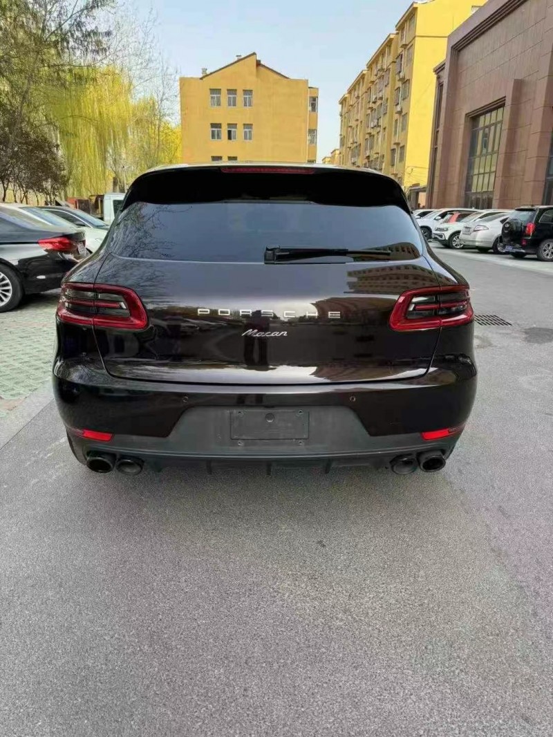 15年枣庄保时捷Macan