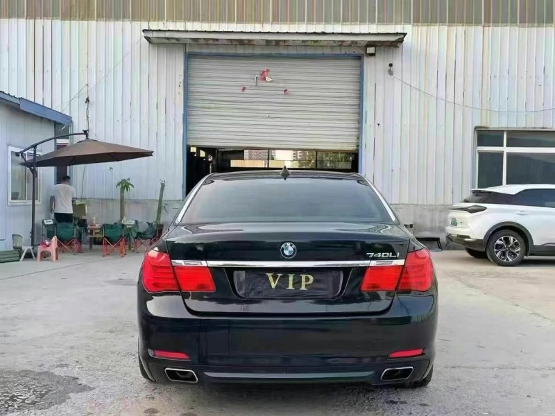 12年烟台宝马7系