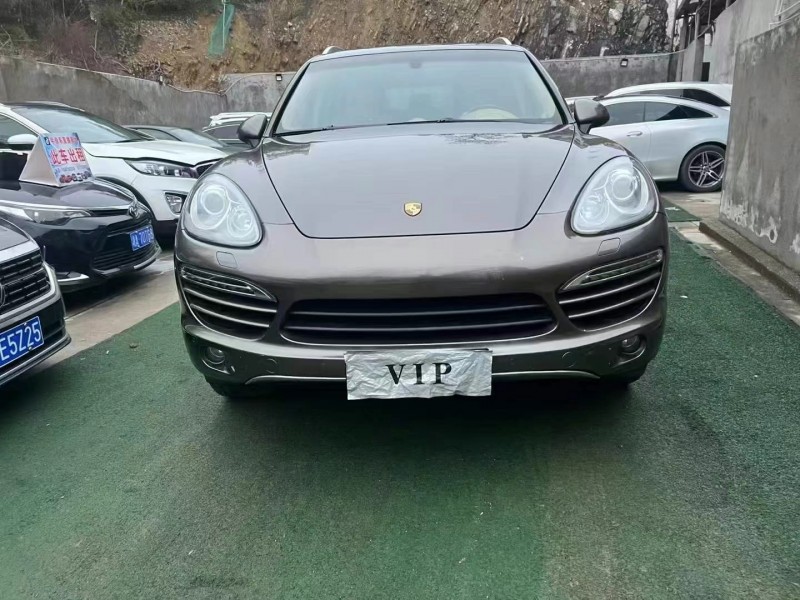 13年邵阳保时捷帕拉梅拉