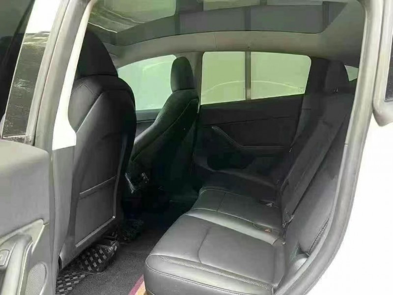 23年岳阳特斯拉MODEL Y