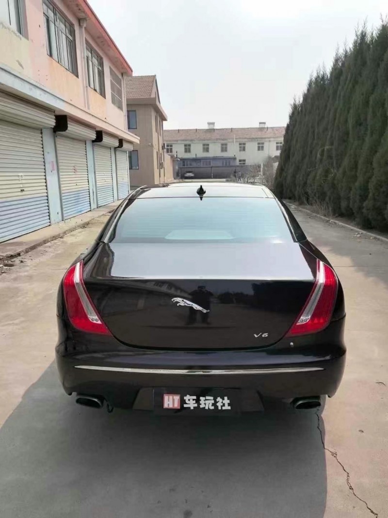 13年烟台捷豹XJL