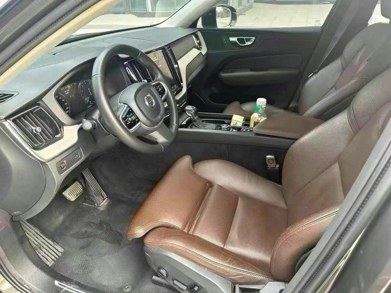 18年青岛沃尔沃XC60