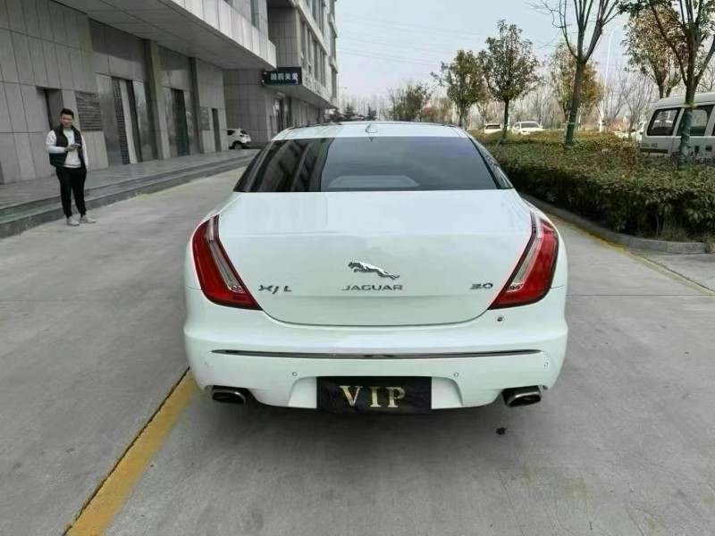 15年烟台捷豹XJL