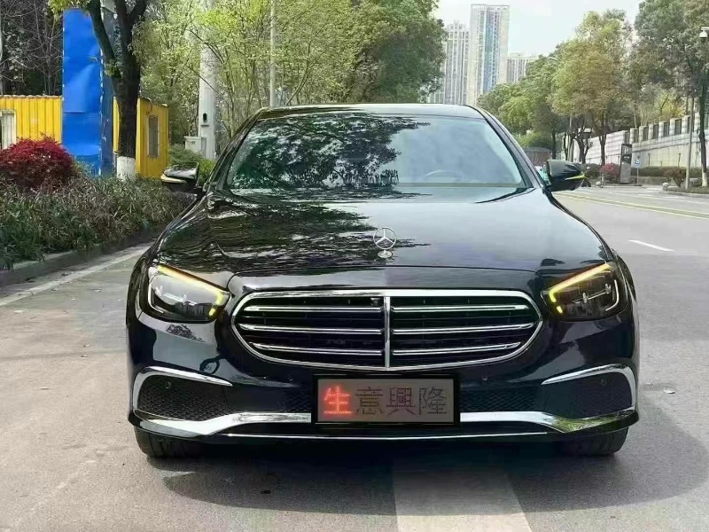 23年重庆市奔驰E