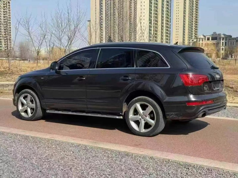 15年烟台奥迪Q7