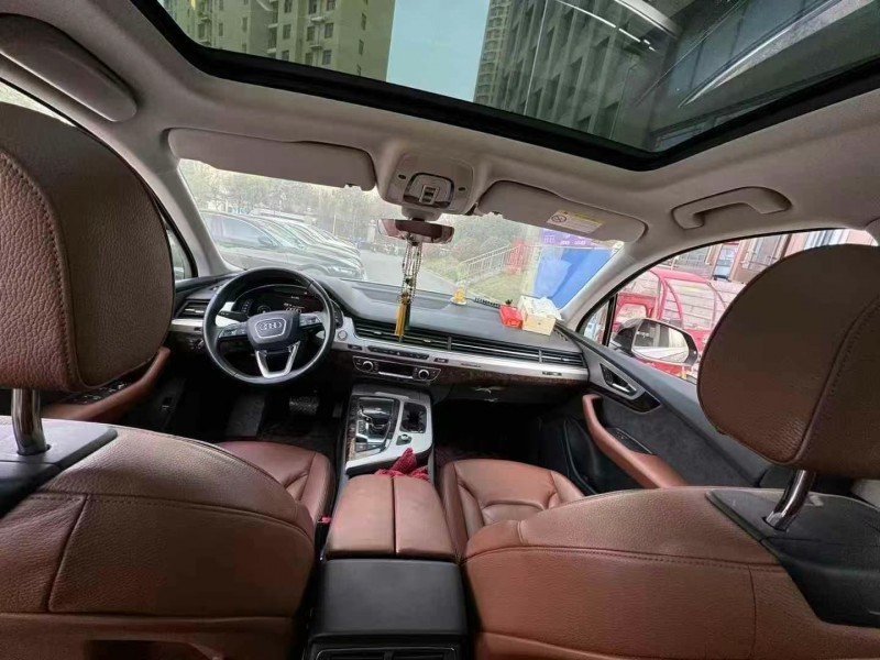 19年宜春奥迪Q7