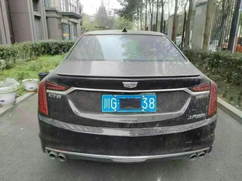 20年泸州凯迪拉克CT6