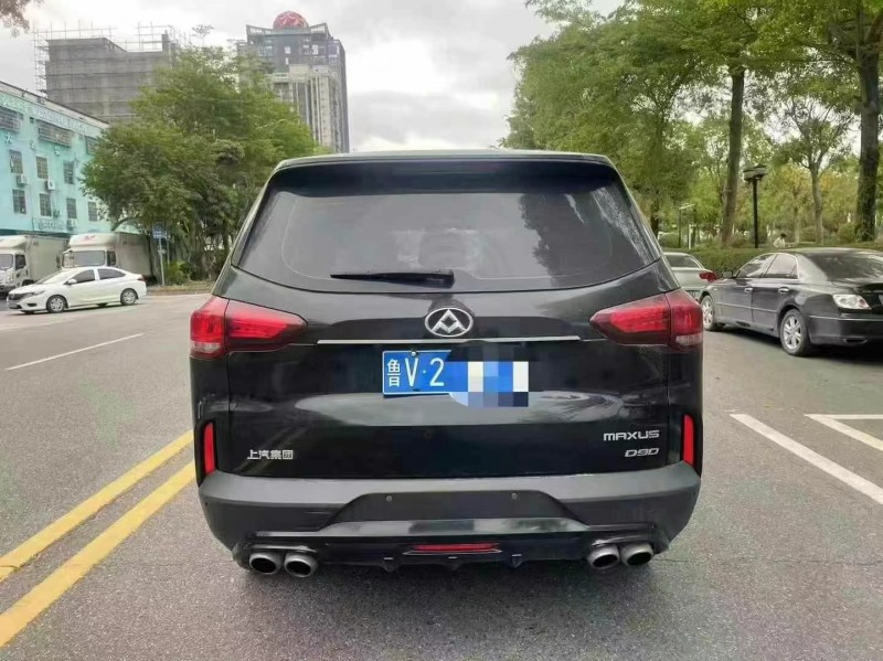 18年汕头大通D90