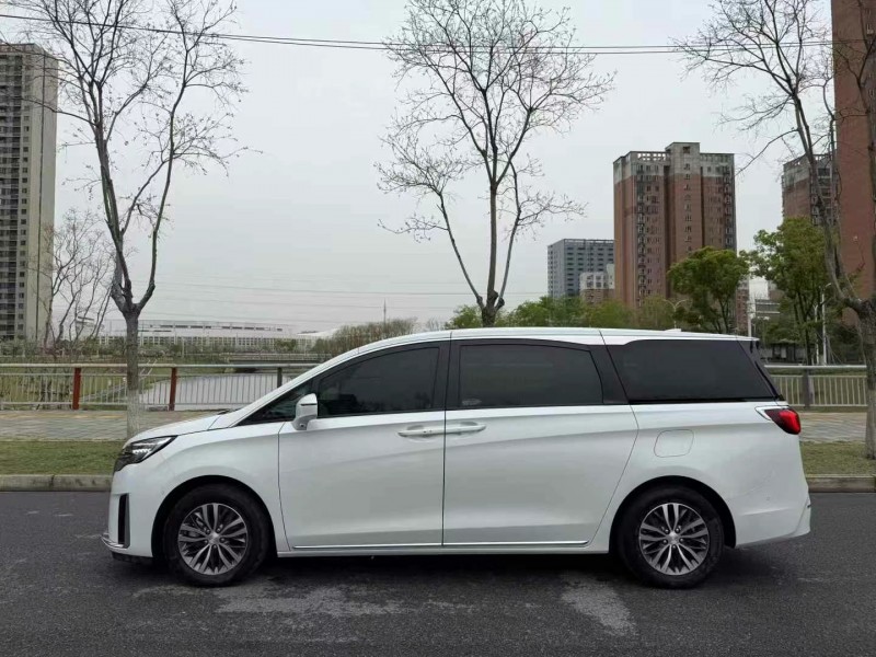23年咸宁别克GL8