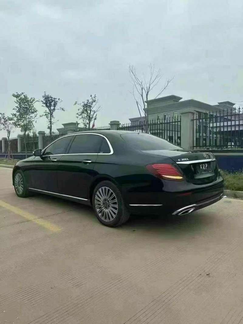20年梧州奔驰E