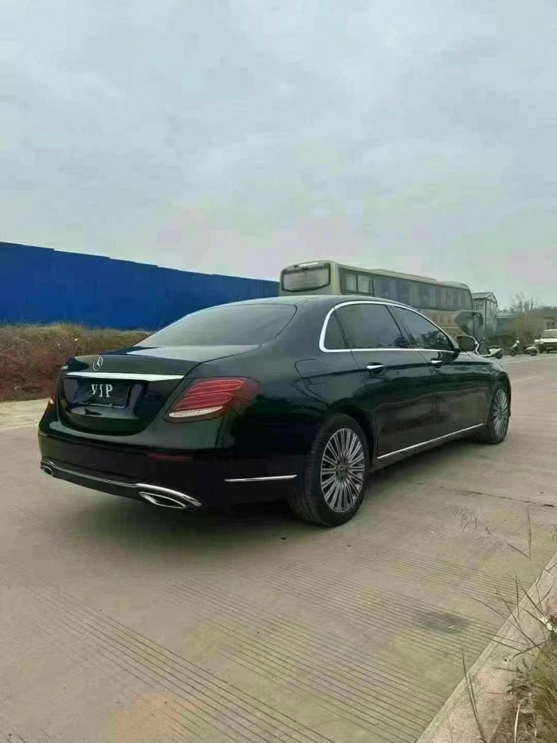 20年梧州奔驰E