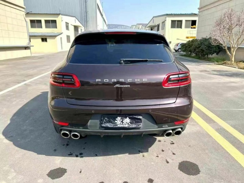17年东营保时捷Macan