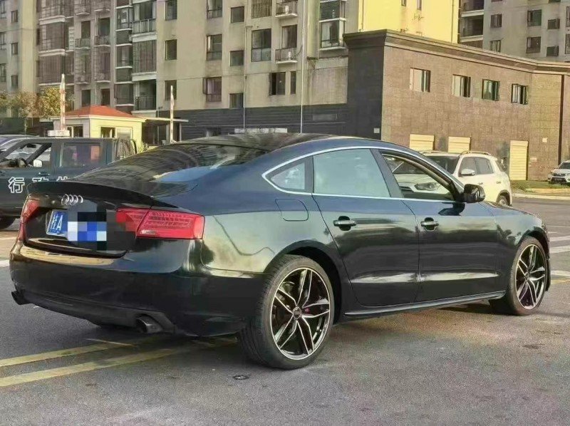 15年衡阳奥迪A5