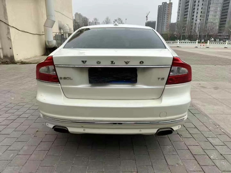 14年潍坊沃尔沃S80L