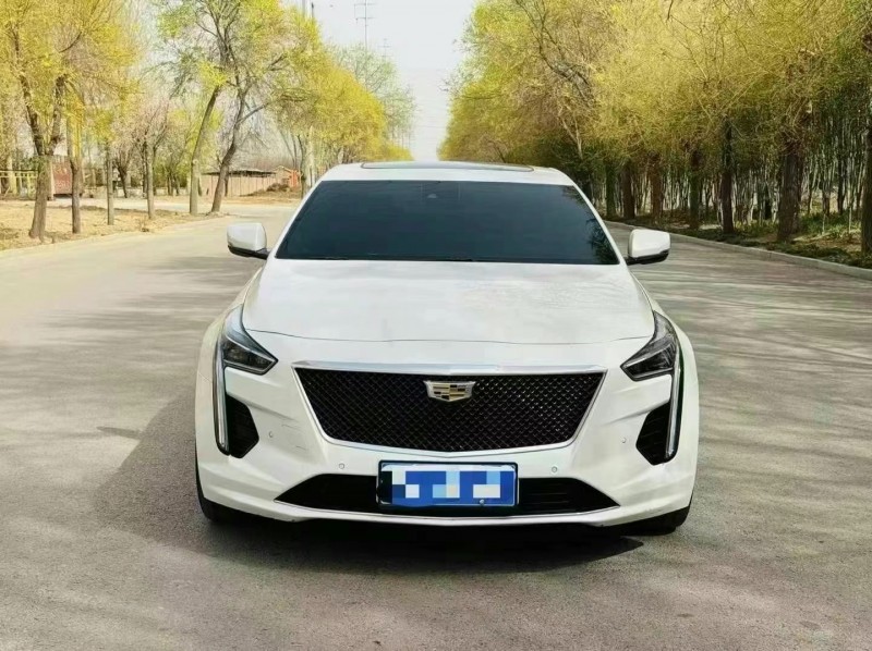 20年东营凯迪拉克CT6