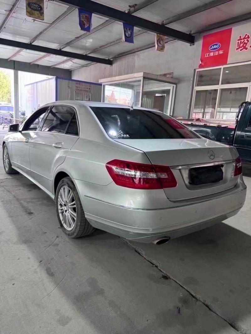 13年烟台奔驰E