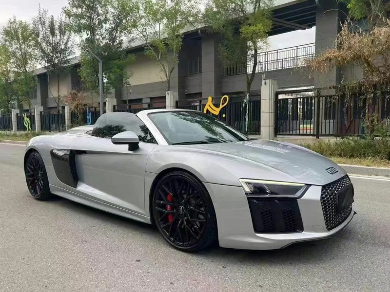 20年佛山奥迪R8