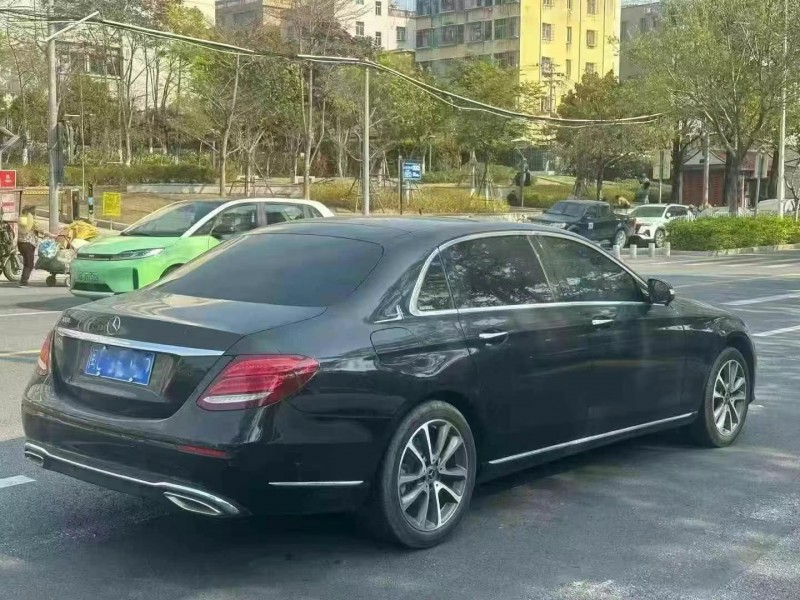 20年泉州奔驰E