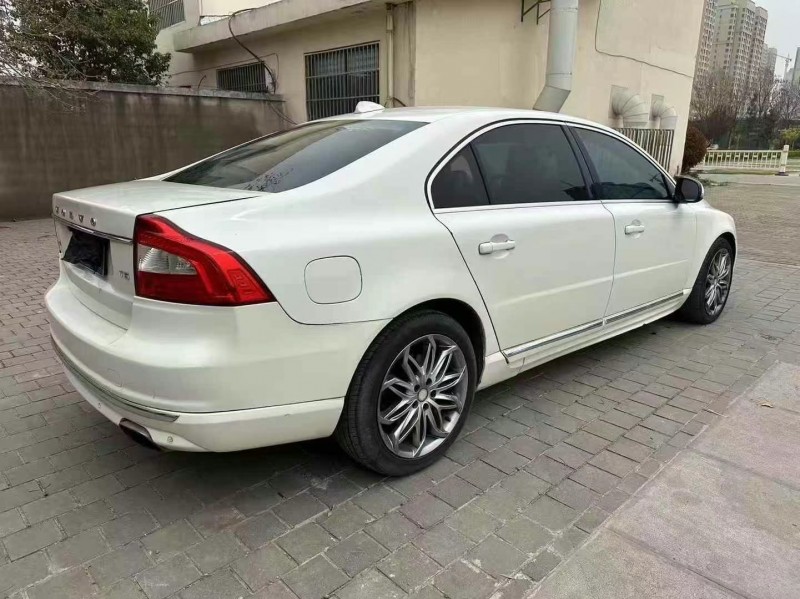 14年烟台沃尔沃S80L