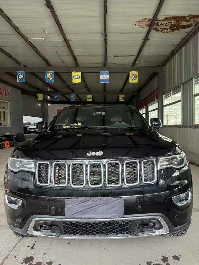 20年烟台Jeep大切诺基