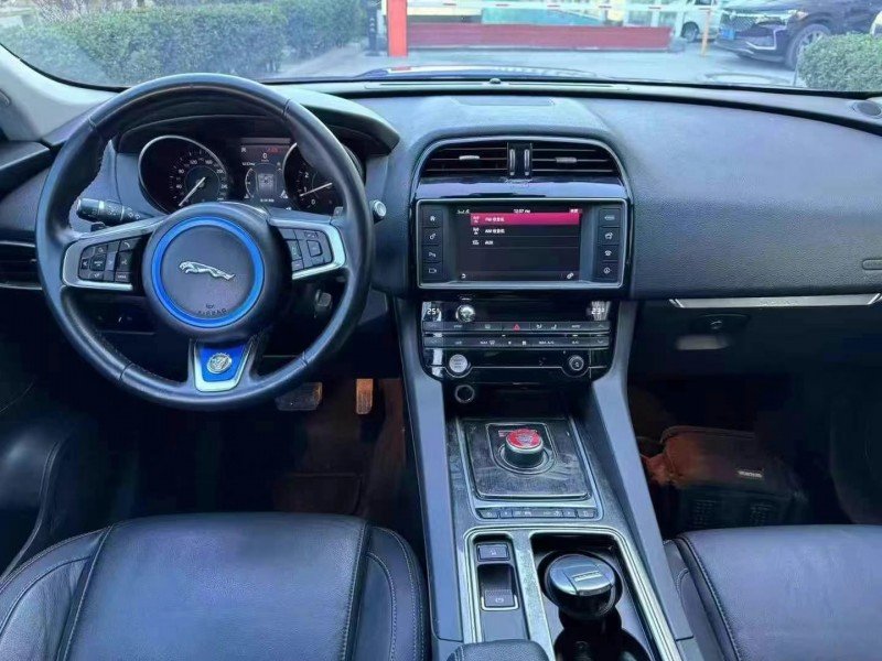 18年济宁捷豹F-PACE