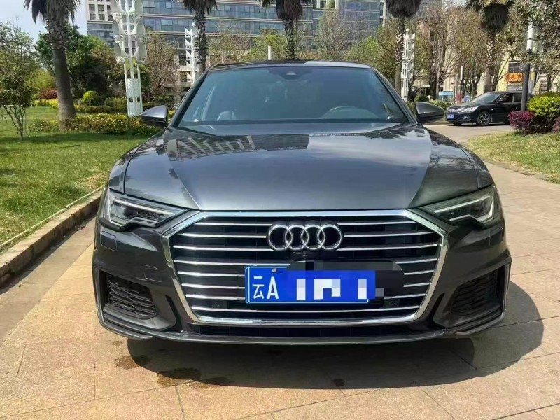 20年丽江奥迪A6L