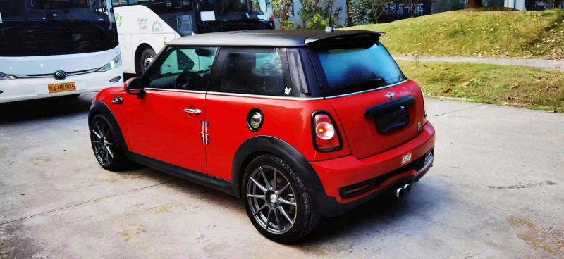 13年绵阳宝马MINI