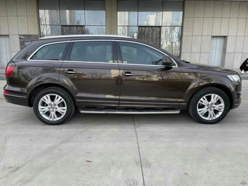 13年烟台奥迪Q7