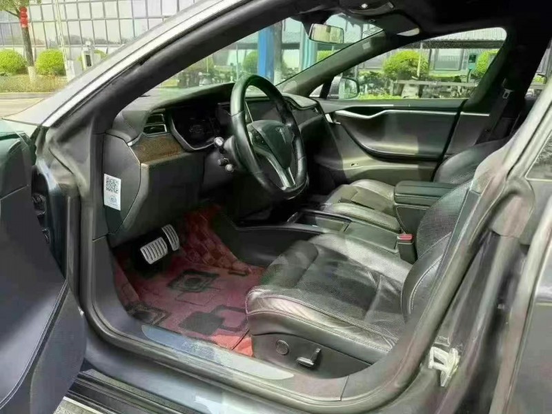 20年汕头特斯拉MODEL S