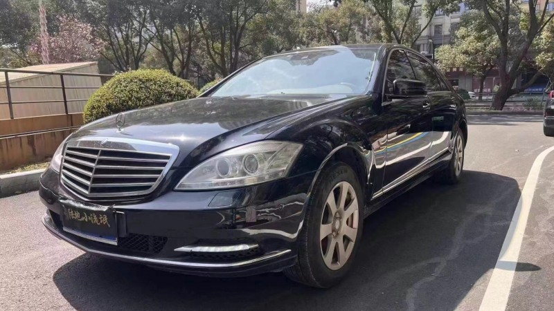 12年金华奔驰S